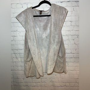 Bit & Bridle size large light gray
